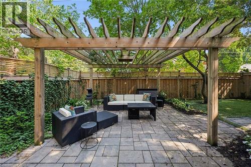 1 Barber Avenue, Guelph, ON 