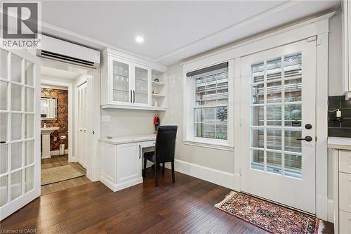 1 Barber Avenue, Guelph, ON 