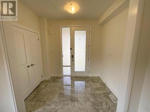 43 AUCKLAND DRIVE , Whitby, Ontario L1P 0H4 5
