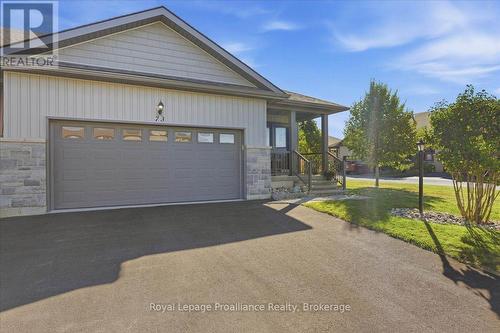 73 Dorchester Drive, Prince Edward County (Wellington Ward), ON 