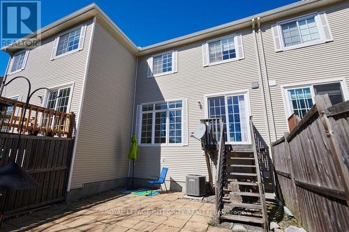 416 Wisteria Crescent, Ottawa, ON 