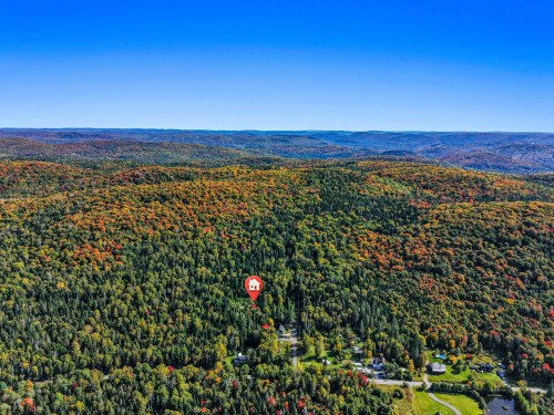 À proximité - 8951 Imp. De La Sucrerie, Sainte-Agathe-Des-Monts, QC 