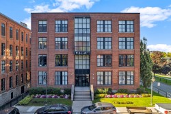 A301-1790 Rue du Canal Montréal (Le Sud-Ouest), QC H3K 3E6