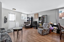 Salon - 