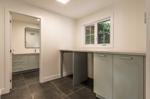 Salle de lavage - 15 Rue Lynch, Lac-Brome, QC 