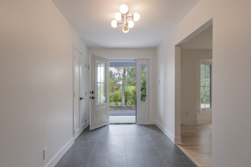 Hall d'entrée/Vestibule - 15 Rue Lynch, Lac-Brome, QC 