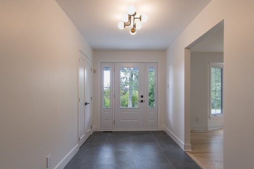Hall d'entrée/Vestibule - 15 Rue Lynch, Lac-Brome, QC 