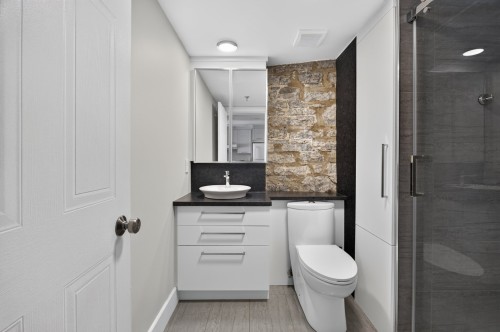 Salle de bains - 3-69 Rue St-Paul, Québec (La Cité-Limoilou), QC 