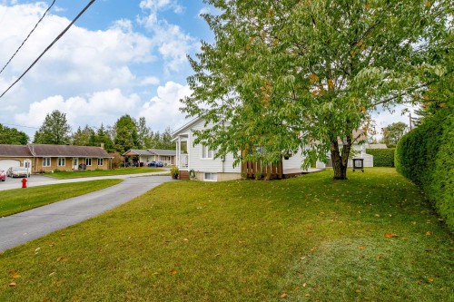 Cour - 247 Rue Du Vicaire-Morin, Coaticook, QC 