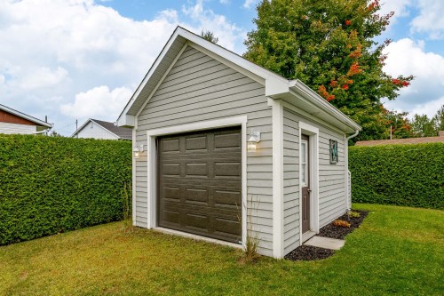 Garage - 247 Rue Du Vicaire-Morin, Coaticook, QC 