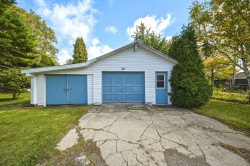 Garage - 