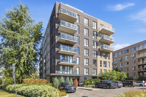 Façade - 203-301 Av. De L'Académie, Dorval, QC 