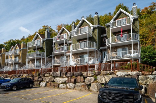 743C Rue Principale , Saint-Sauveur, QC J0R 1R2 2
