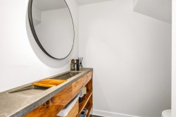 Powder room - 