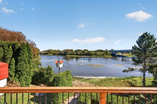 Vue sur l'eau - 48 Rue Dorais, Châteauguay, QC 