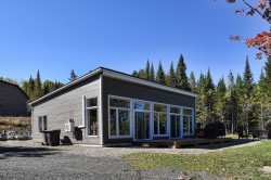 Façade - 