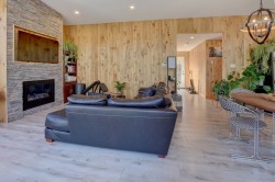 Salon - 