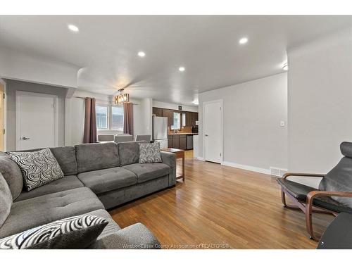 3189 Mckay, Windsor, ON 