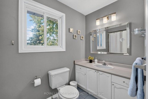 31 Princess Boulevard, Grimsby, ON 