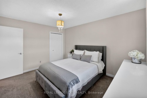 31 Princess Boulevard, Grimsby, ON 