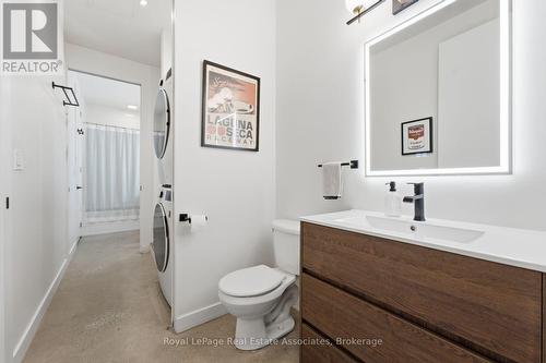 204 - 19 Brant Street, Toronto, ON 