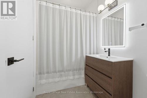 204 - 19 Brant Street, Toronto, ON 