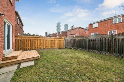 156 Macedonia Crescent, Mississauga, ON 