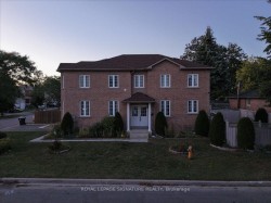 106 Craggview Drive Toronto, ON L9N 0P2