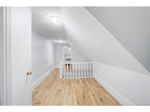 4 River St, Fredericton, NB 
