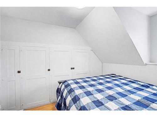 4 River St, Fredericton, NB 
