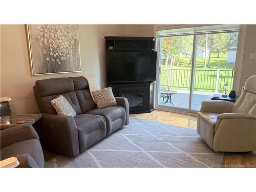 21 Principale St, Rivière-Verte, NB 
