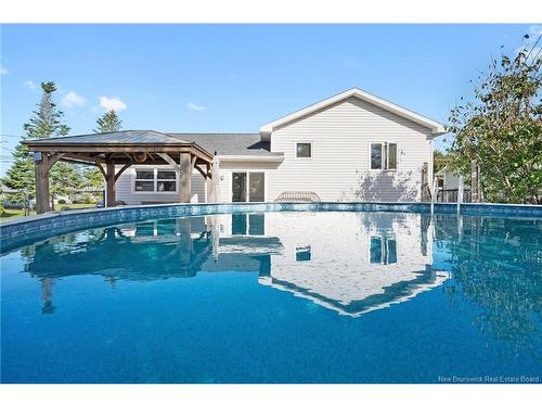 122 Dolbeau St, Dieppe, NB 