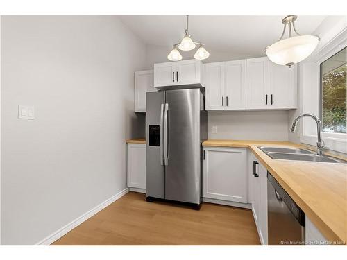 25 Vista Dr, Moncton, NB 
