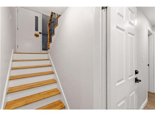 25 Vista Dr, Moncton, NB 