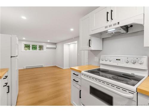 25 Vista Dr, Moncton, NB 