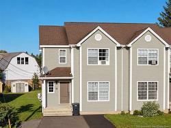 11 Gagnon DR Moncton, NB E1A 5W6