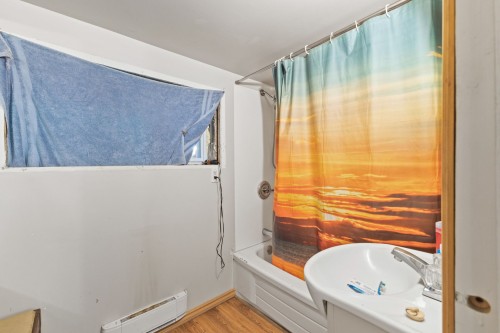 Salle de bains - 31A  - 31B Ch. Du Boisé, Val-Des-Monts, QC 