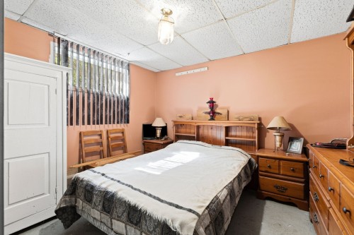 Chambre à coucher - 31A  - 31B Ch. Du Boisé, Val-Des-Monts, QC 