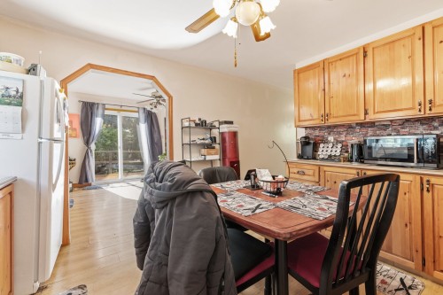 Salle à manger - 31A  - 31B Ch. Du Boisé, Val-Des-Monts, QC 