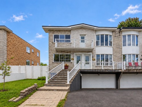 Façade - 4528  - 4530 Boul. Notre-Dame, Laval (Chomedey), QC 