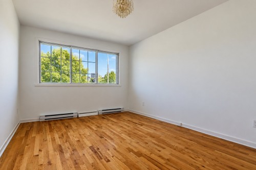 Chambre à coucher - 4528  - 4530 Boul. Notre-Dame, Laval (Chomedey), QC 