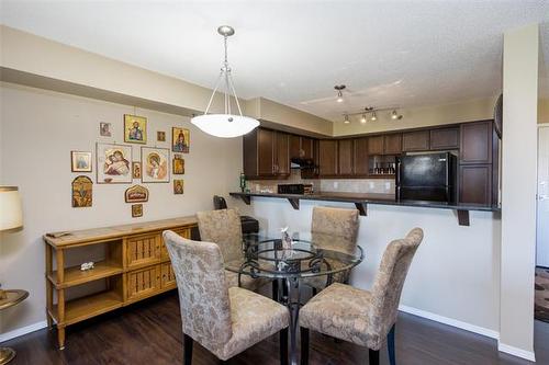 451-230 Fairhaven Rd, Winnipeg, MB 