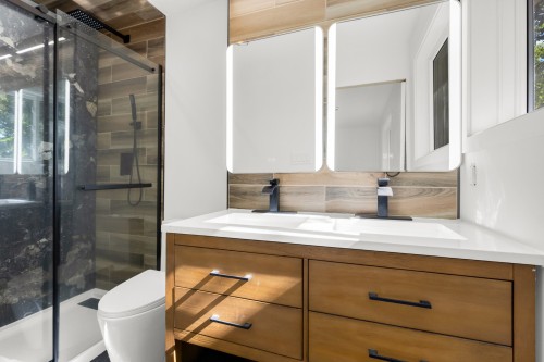 Salle de bains - 17680 Rue Antoine-Faucon, Montréal (Pierrefonds-Roxboro), QC 