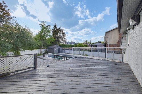 Terrasse - 150 Rue Westpark, Dollard-Des-Ormeaux, QC 