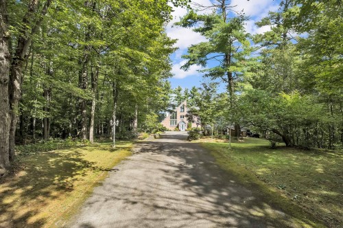 Extérieur - 143 Ch. Du Domaine, Val-Des-Monts, QC 