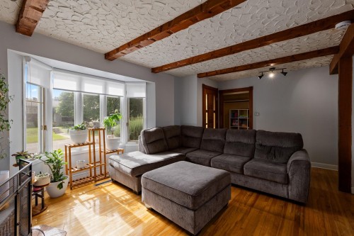 Living Room - 5 Rue Paquette, Salaberry-De-Valleyfield, QC 