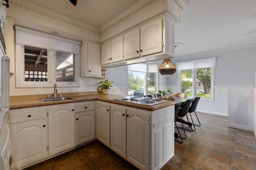 Kitchen - 5 Rue Paquette, Salaberry-De-Valleyfield, QC 