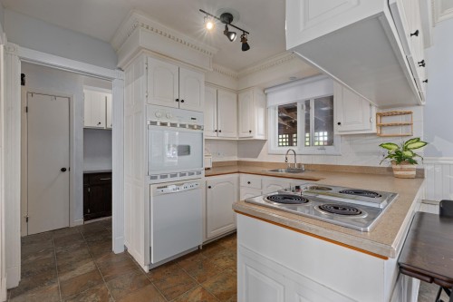 Kitchen - 5 Rue Paquette, Salaberry-De-Valleyfield, QC 
