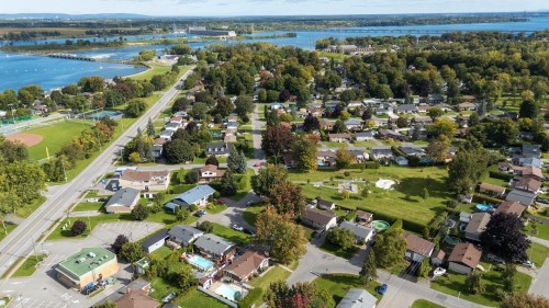Aerial View - 5 Rue Paquette, Salaberry-De-Valleyfield, QC 