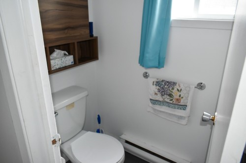 Salle d'eau - 420  - 422 Rue St-Claude, Drummondville, QC 